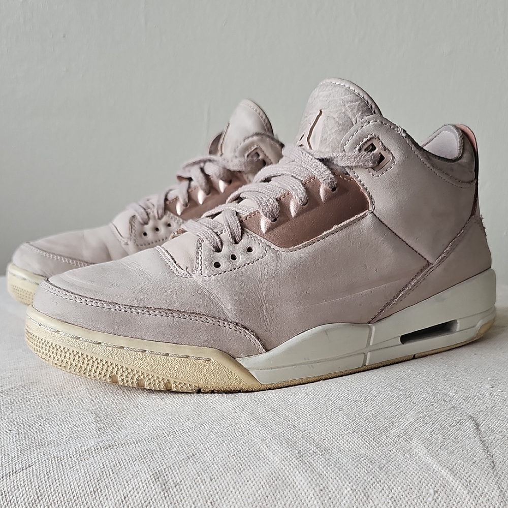 Jordan 3 Retro - Particle Beige